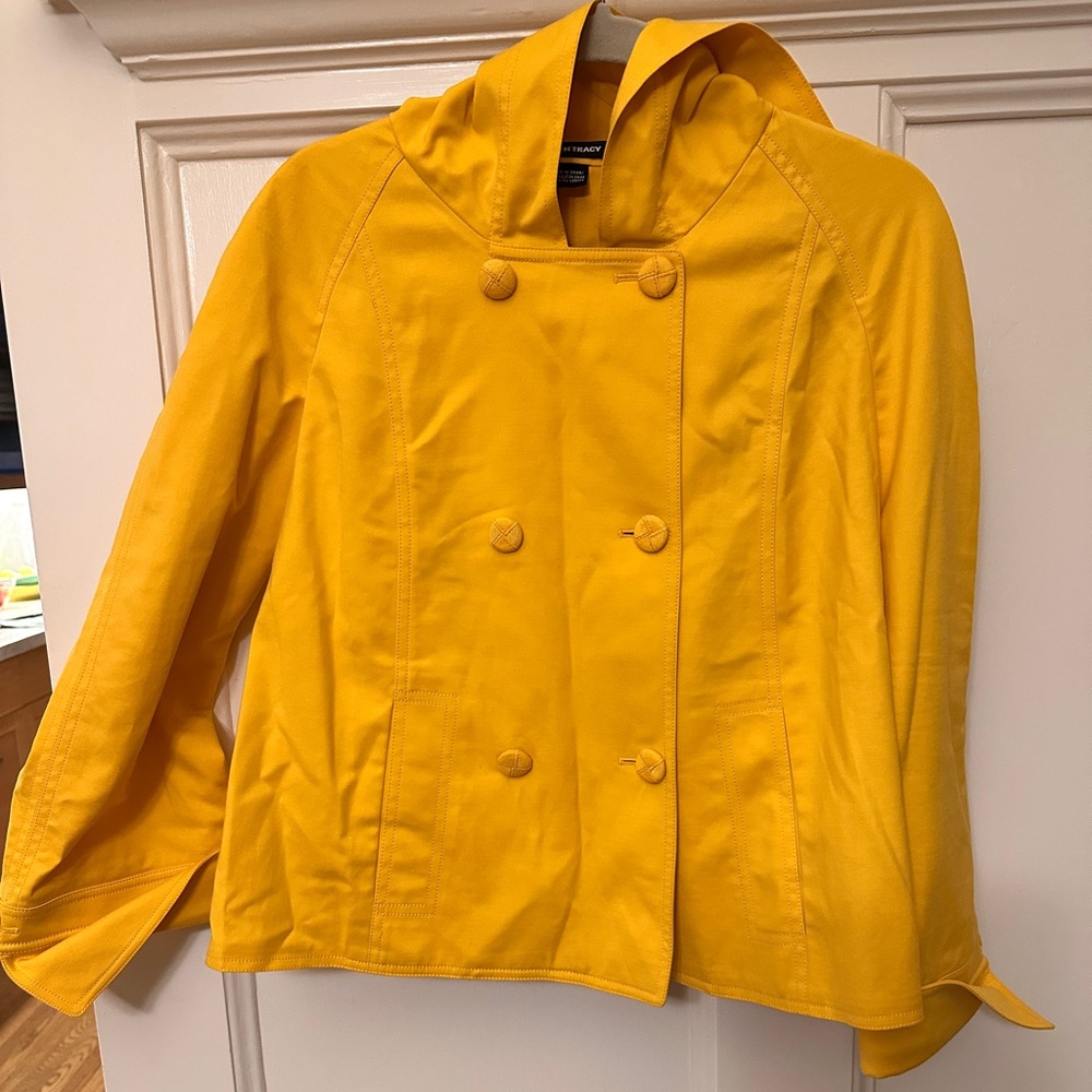 NWOT Ellen Tracy Yellow Double-Breasted Women's Jacket
Quality fabric